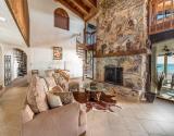1840 Gulf-Living Room
