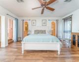 1840 Gulf-3 Master Bedroom Upstairs (King)
