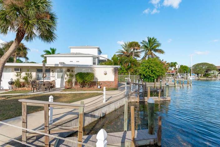 Angler's Resort Unit 10 - Manasota Key Realty